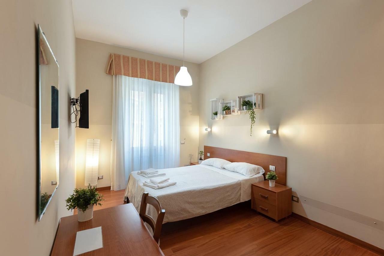 Monaco Home Catanzaro Řím Exteriér fotografie